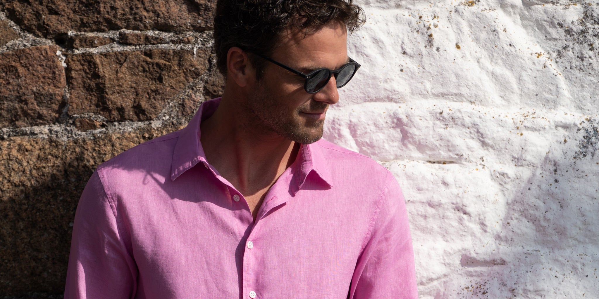 To wear a Pink House linen shirt, is to instantly feel on holiday.